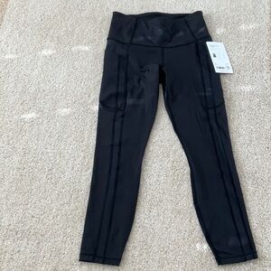 NWY Athleta Ultimate Stash 7/8 Tights